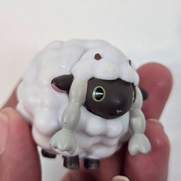 Pokemon Small Action Figures Lot of 9 Toxel Grookey Wooloo Mankey Carvanha Zorua - Picture 5 of 11